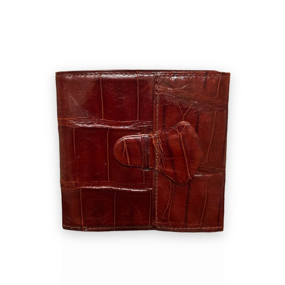 ✧ Vintage crocodile bifold wallet